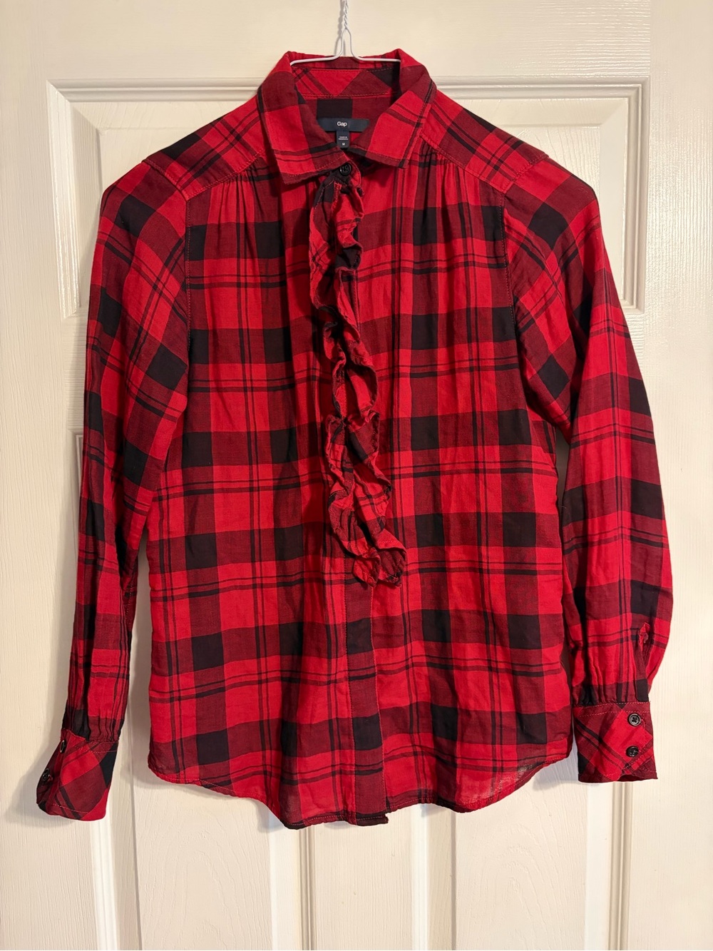 Gap Womens M Red Black Plaid Double Ruffle Button Down Shirt Holiday Flannel